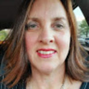 Meet your Posher, Debra